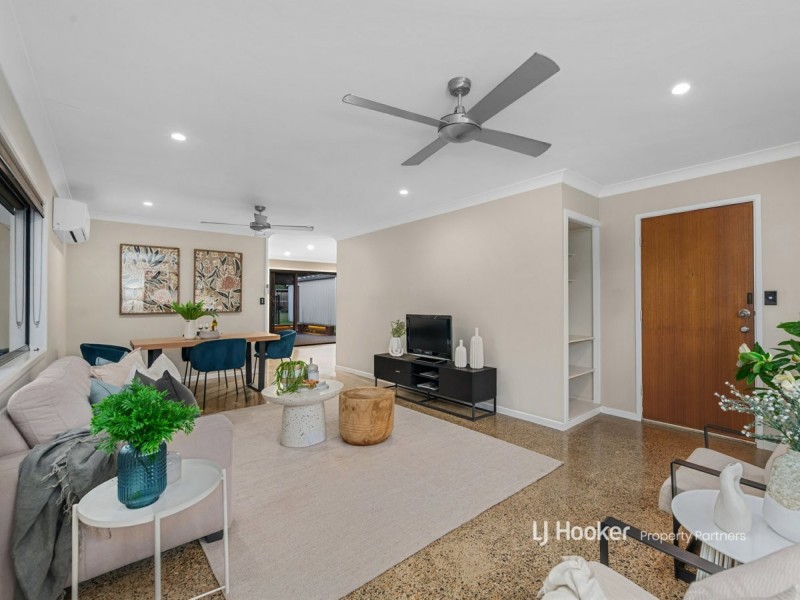 25 Auckland Street, Wishart QLD 4122