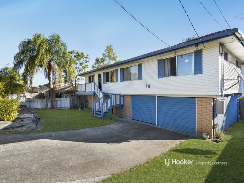 16 Donna Avenue, Rochedale South QLD 4123