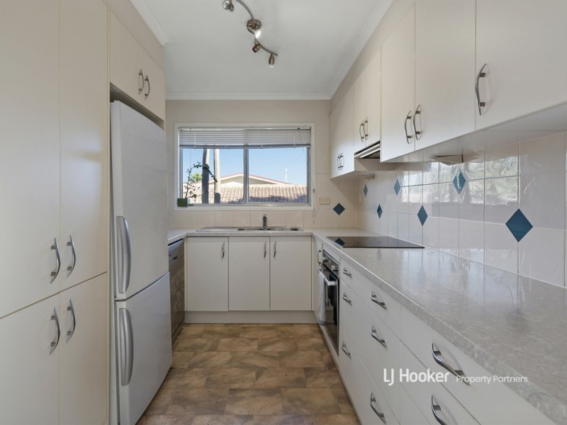 16 Donna Avenue, Rochedale South QLD 4123