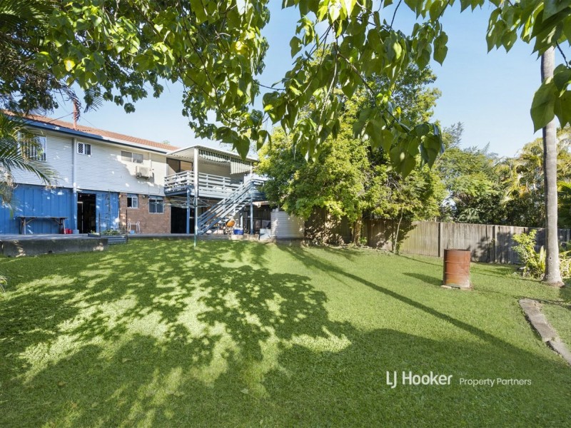 16 Donna Avenue, Rochedale South QLD 4123