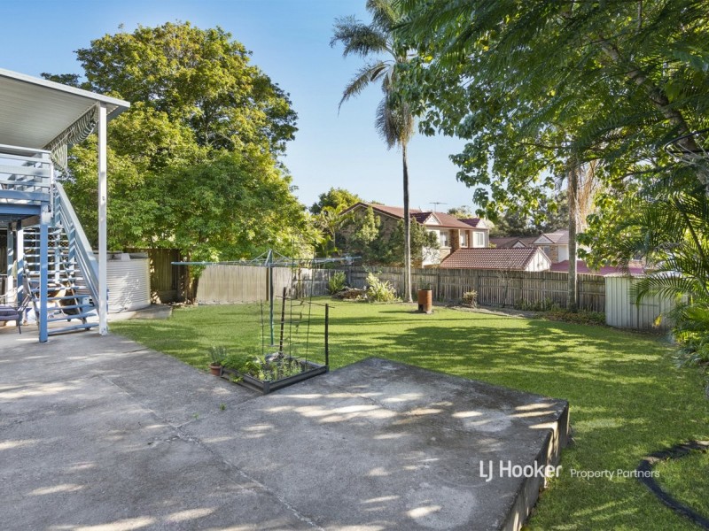 16 Donna Avenue, Rochedale South QLD 4123