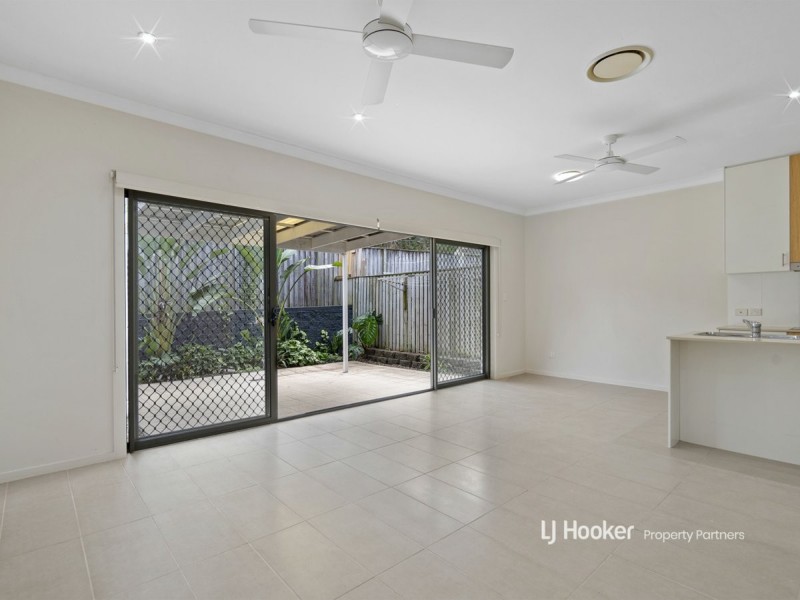 4/37 Slobodian Avenue, Eight Mile Plains QLD 4113