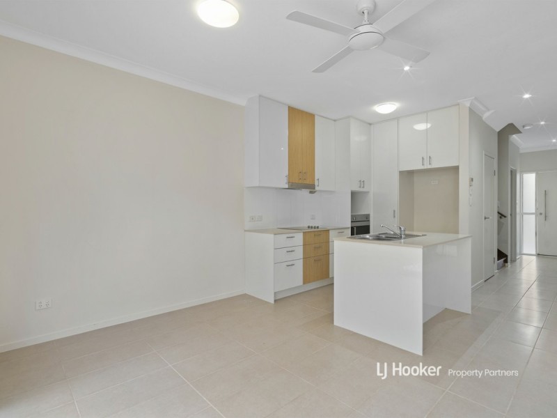 4/37 Slobodian Avenue, Eight Mile Plains QLD 4113