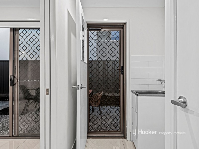 72/11 Butler Crescent, Calamvale QLD 4116