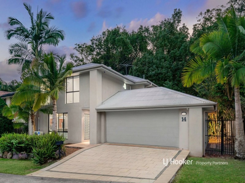 19 Aaron Place, Indooroopilly QLD 4068