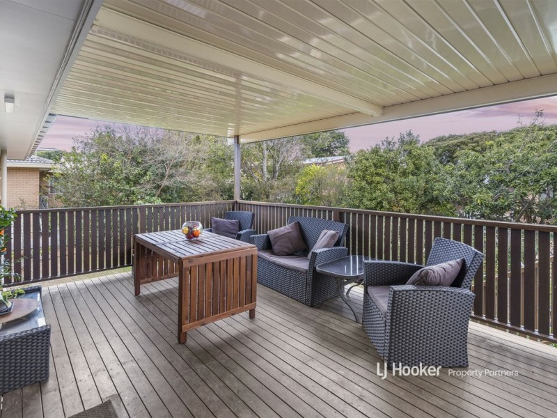 8 Shirland Street, Macgregor QLD 4109