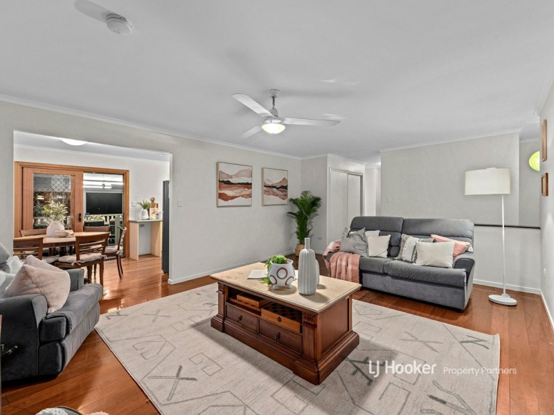 11 Catania Street, Wishart QLD 4122