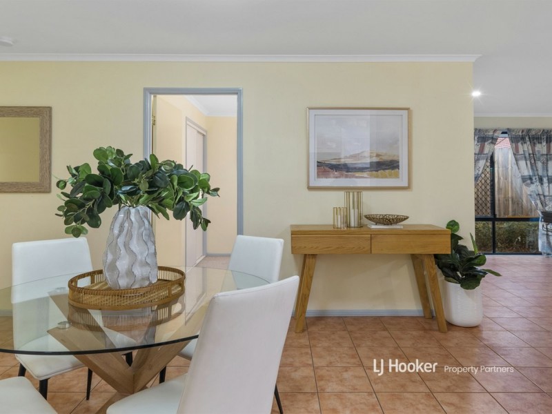 12 Glenlee Place, Parkinson QLD 4115