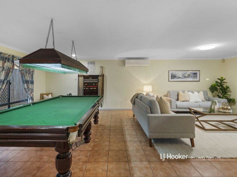 12 Glenlee Place, Parkinson QLD 4115