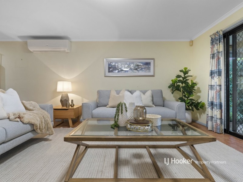 12 Glenlee Place, Parkinson QLD 4115