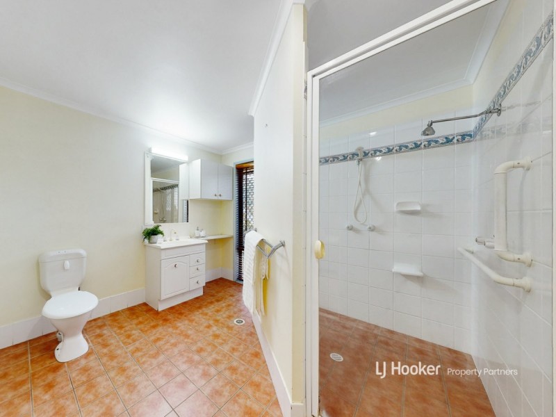 12 Glenlee Place, Parkinson QLD 4115