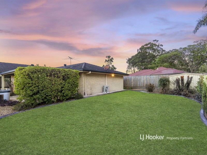 12 Glenlee Place, Parkinson QLD 4115