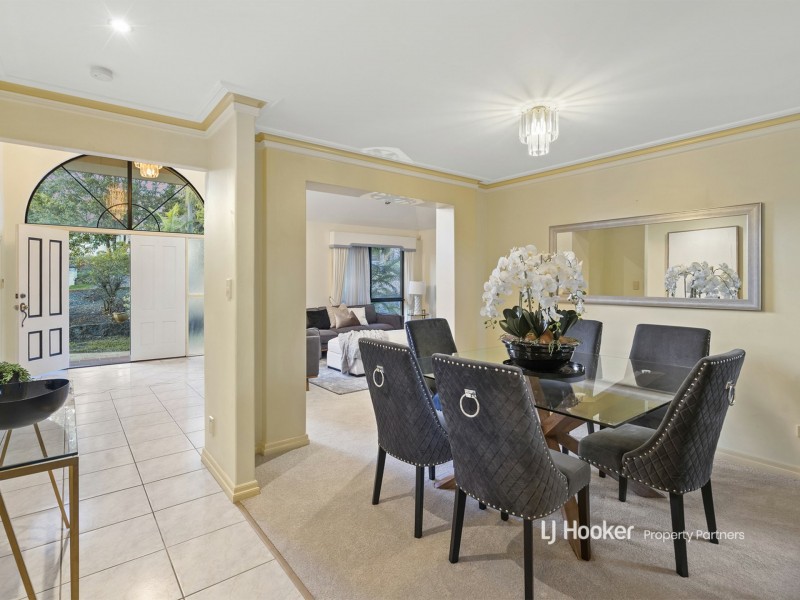 7 Tulipwood Place, Stretton QLD 4116