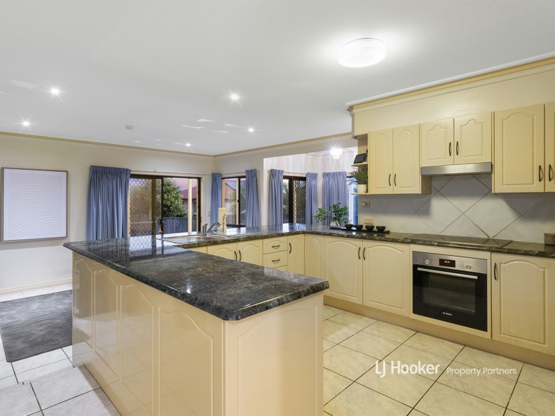 7 Tulipwood Place, Stretton QLD 4116
