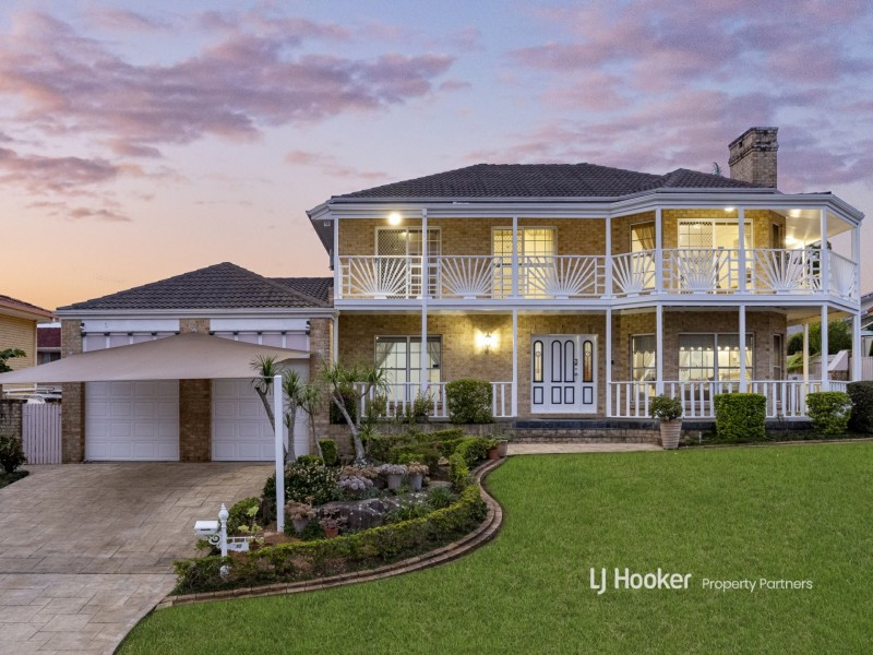 12 Reagan Place, Stretton QLD 4116