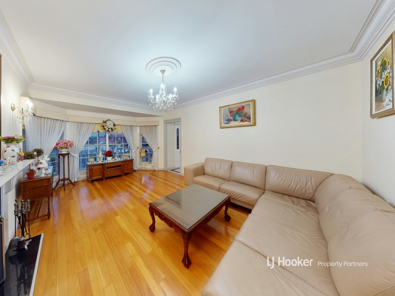 12 Reagan Place, Stretton QLD 4116