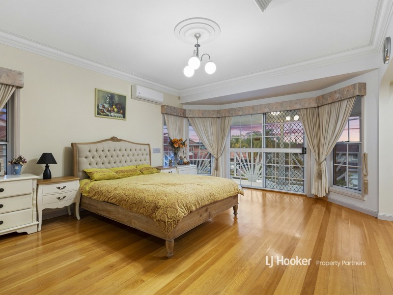 12 Reagan Place, Stretton QLD 4116