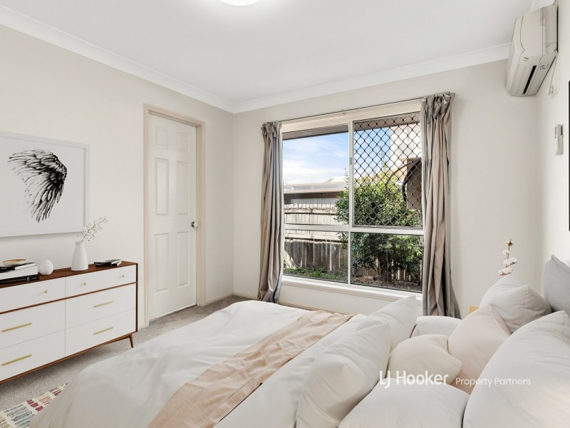 15 Chestnut Place, Calamvale QLD 4116