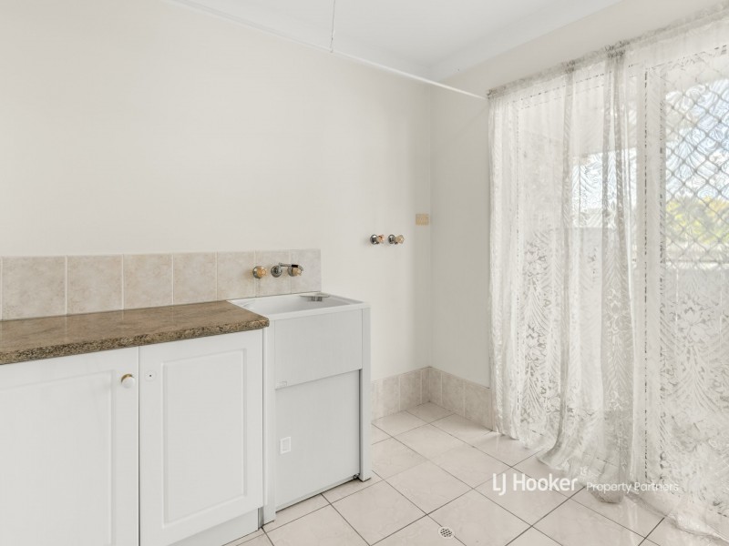 15 Chestnut Place, Calamvale QLD 4116