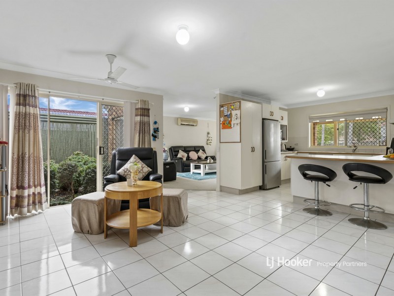 20 Mahogany Place, Forest Lake QLD 4078