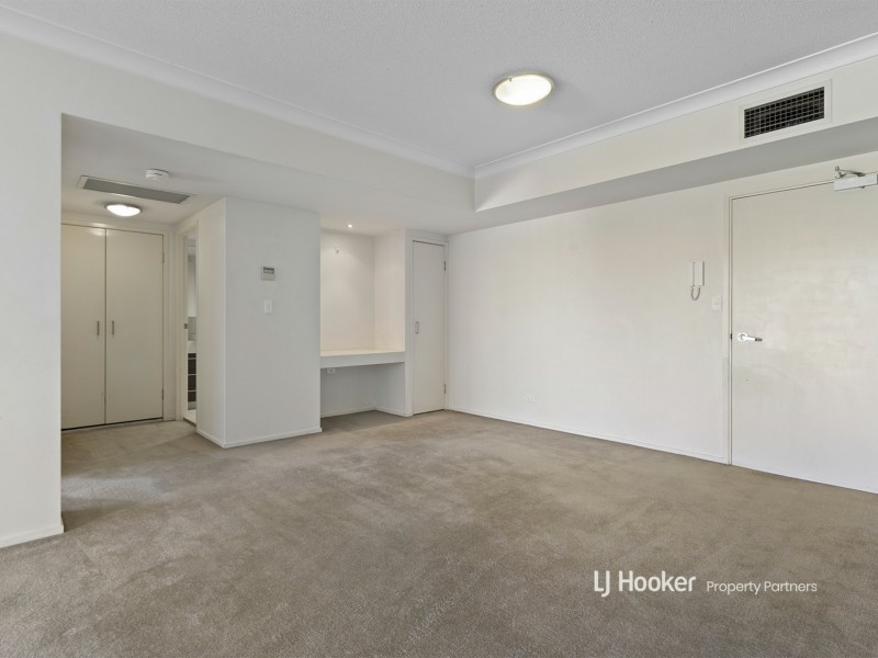 55/32 Agnes Street, Albion QLD 4010