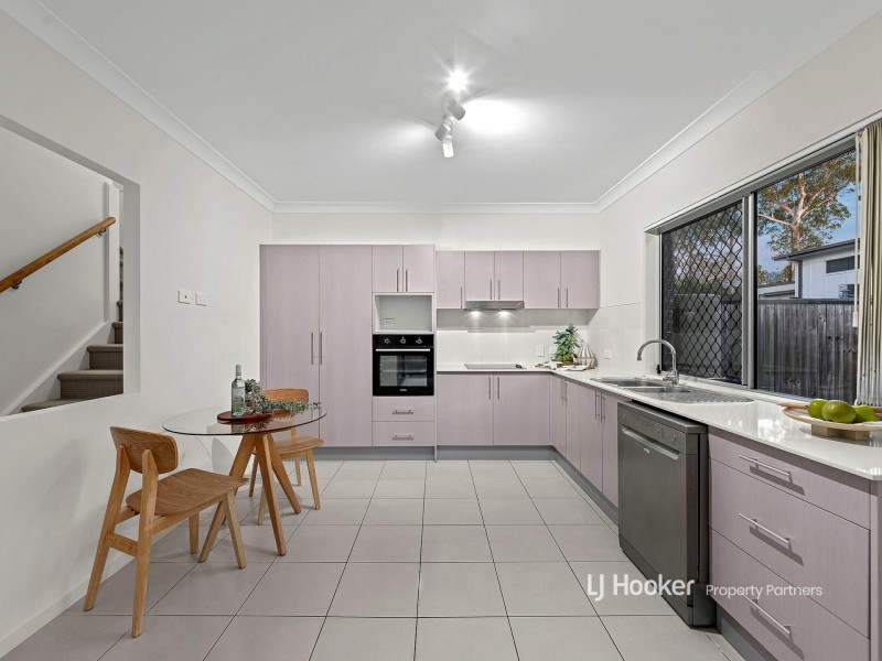 18/422 Benhiam Street, Calamvale QLD 4116