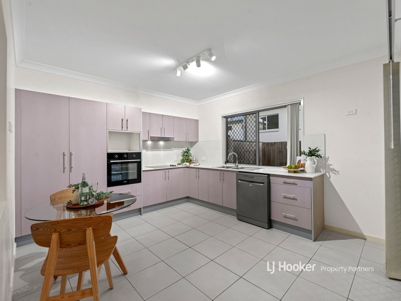 18/422 Benhiam Street, Calamvale QLD 4116