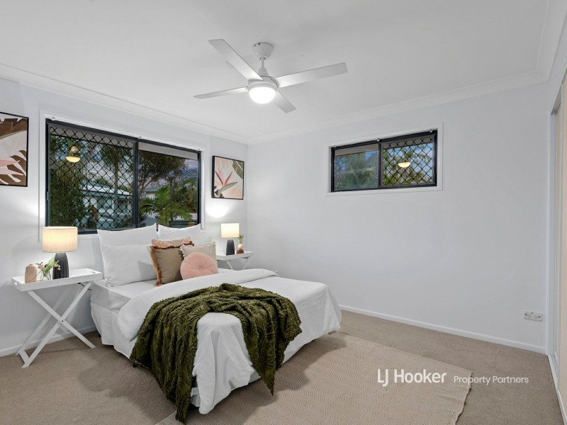 12 Cottonwood Crescent, Calamvale QLD 4116