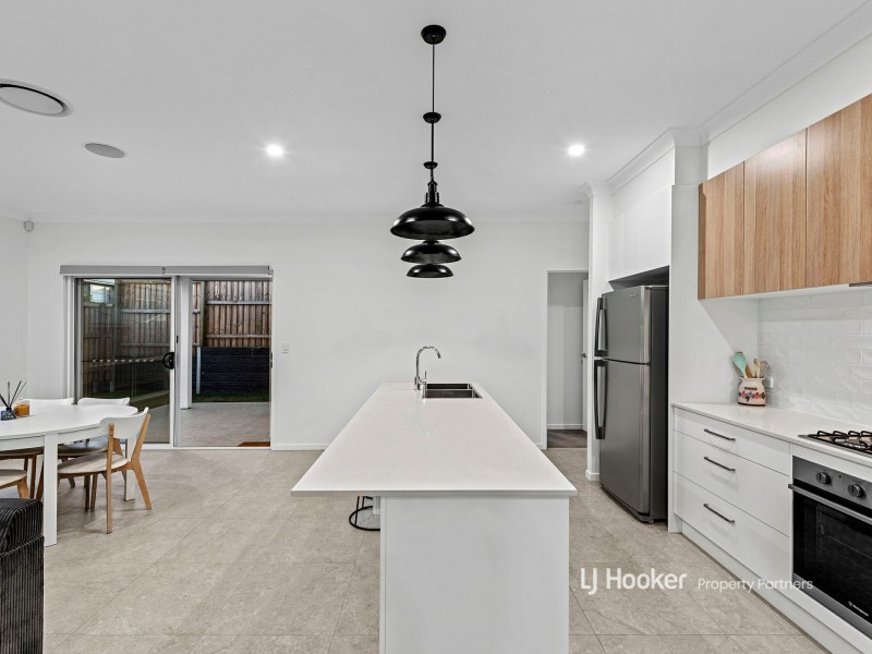 47 Bunya Drive, Park Ridge QLD 4125