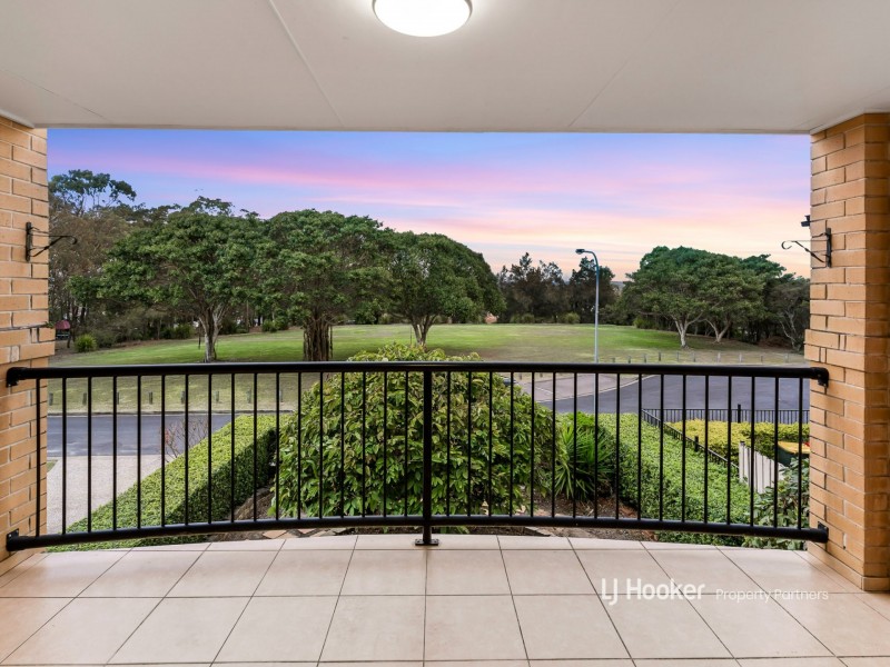 5 Caravonica Court, Calamvale QLD 4116