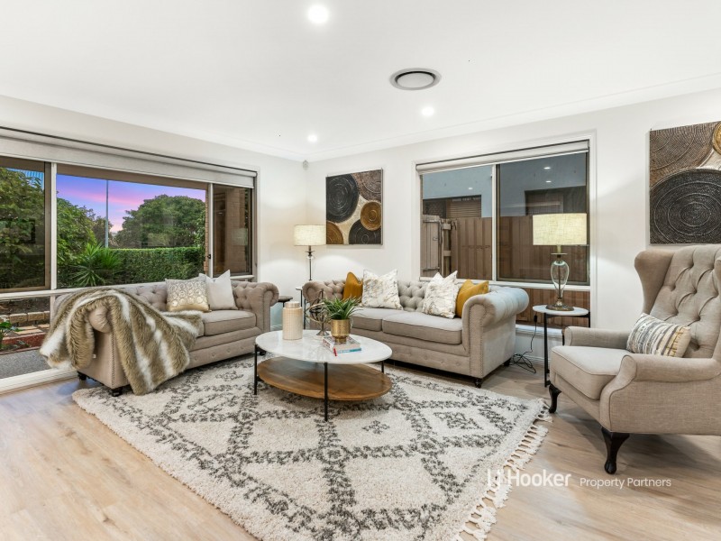 5 Caravonica Court, Calamvale QLD 4116