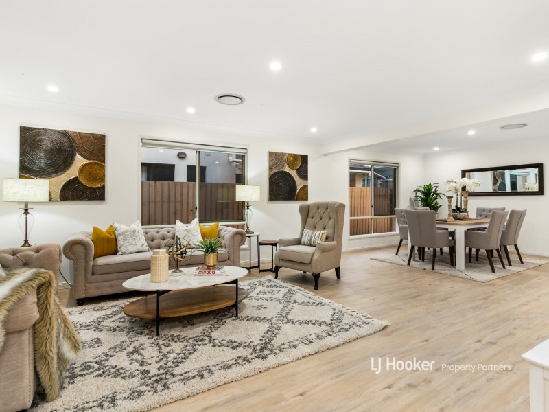 5 Caravonica Court, Calamvale QLD 4116