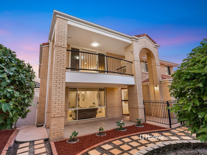 5 Caravonica Court, Calamvale QLD 4116