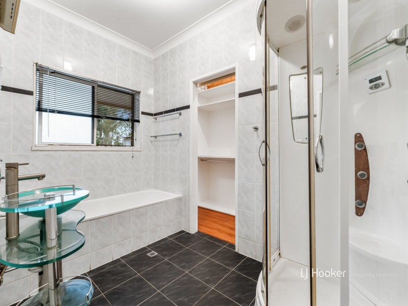 10 Short Street, Boronia Heights QLD 4124