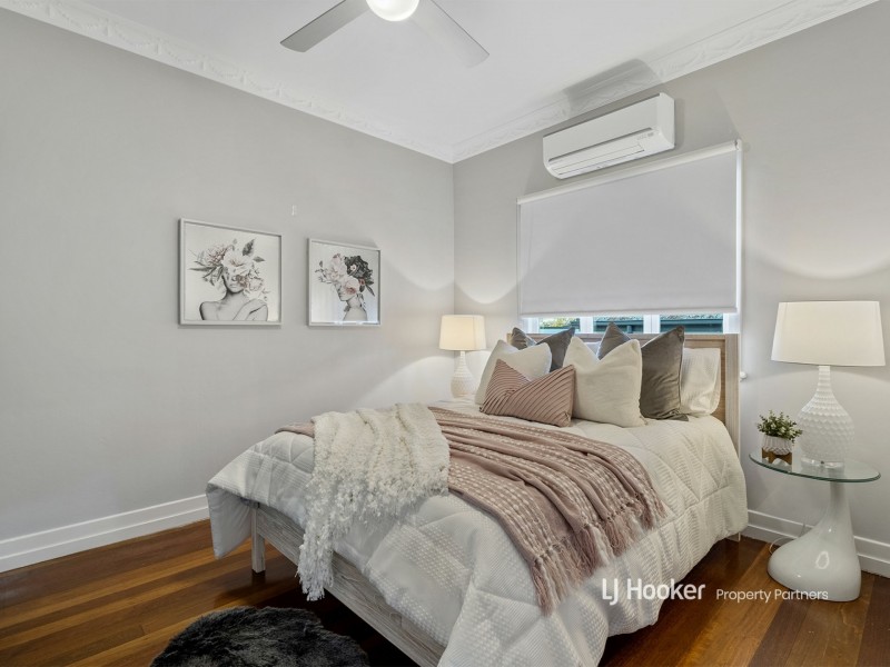 18 Weal Avenue, Tarragindi QLD 4121