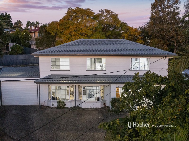 9 Melinda Court, Springwood QLD 4127