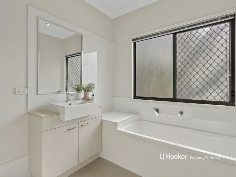 15 Greenpark Street, Runcorn QLD 4113