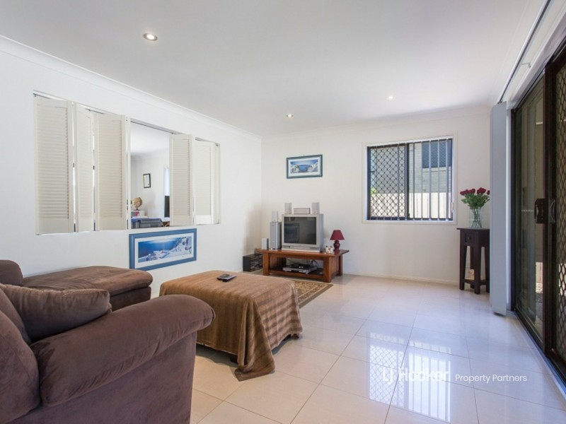 7 Cricket Street, Coopers Plains QLD 4108