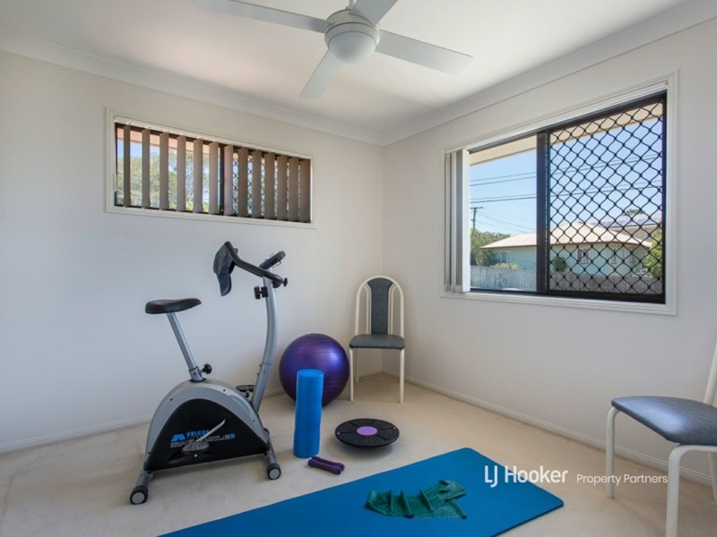 7 Cricket Street, Coopers Plains QLD 4108