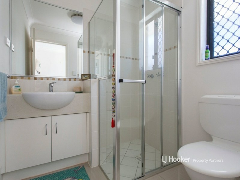 7 Cricket Street, Coopers Plains QLD 4108