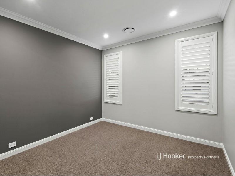 6 Cypress Street, Park Ridge QLD 4125