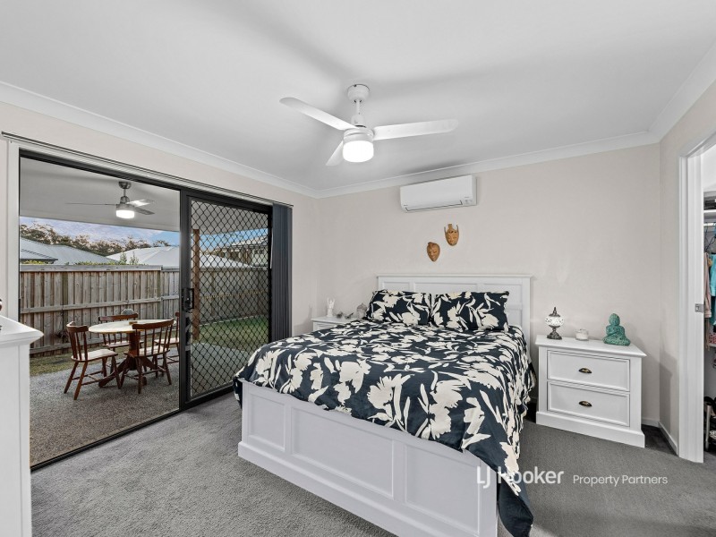 52 Macadamia Circuit, Park Ridge QLD 4125