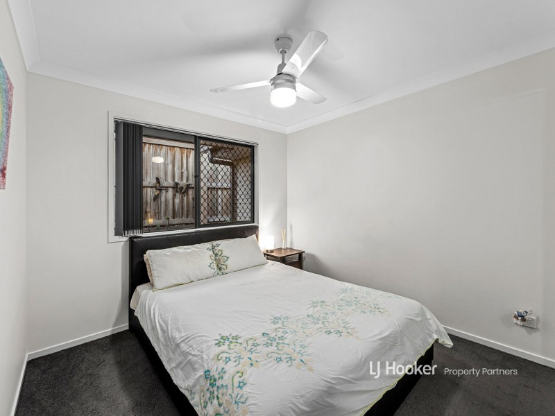 52 Macadamia Circuit, Park Ridge QLD 4125