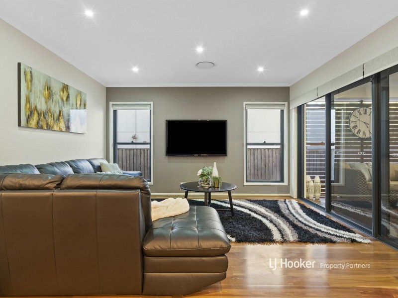 9 McGarry Street, Eight Mile Plains QLD 4113