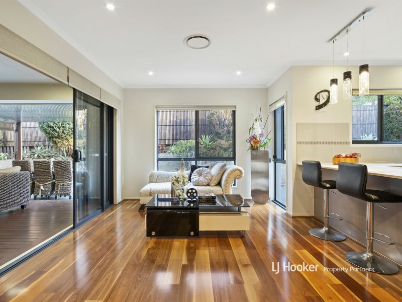 9 McGarry Street, Eight Mile Plains QLD 4113