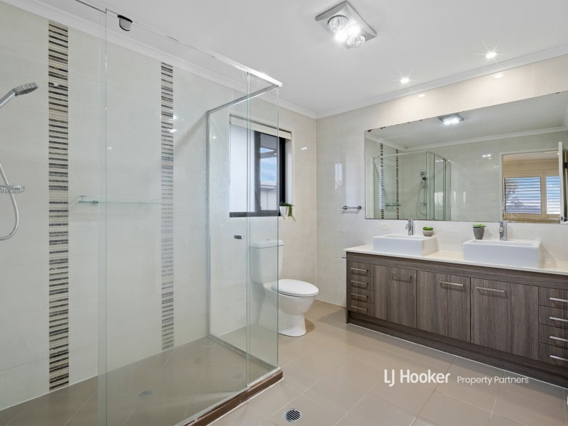 9 McGarry Street, Eight Mile Plains QLD 4113