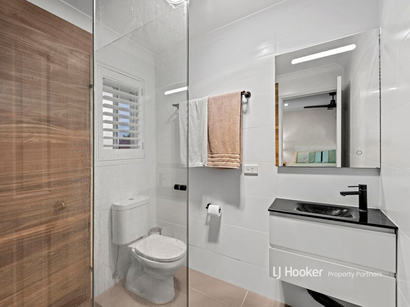 14 Golden Avenue, Calamvale QLD 4116