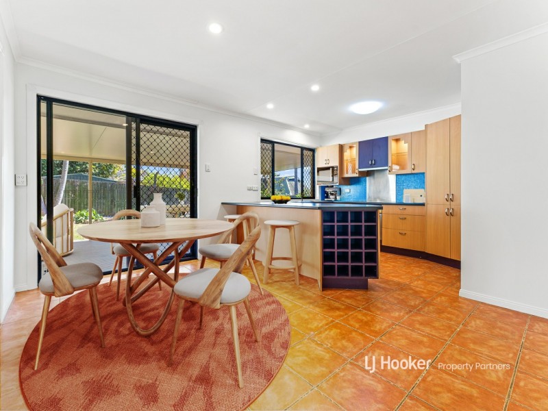 25 Devonlea Street, Eight Mile Plains QLD 4113