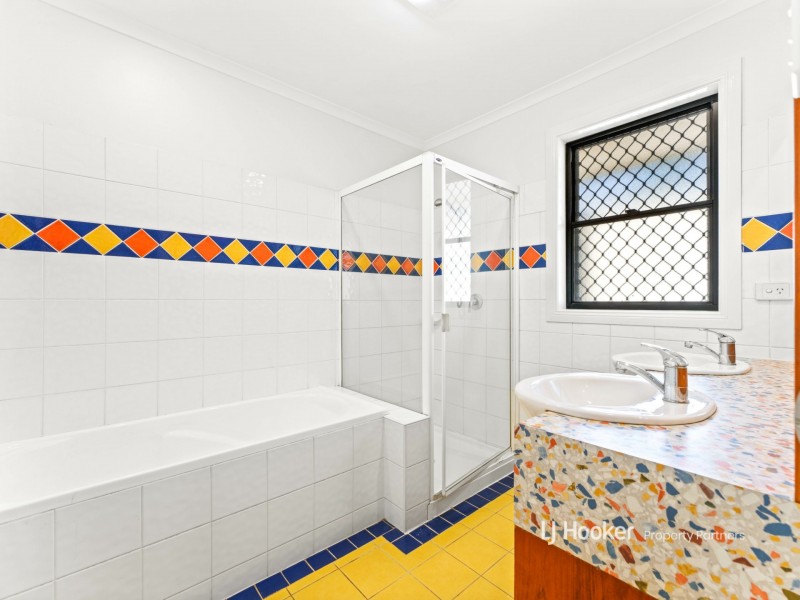 25 Devonlea Street, Eight Mile Plains QLD 4113