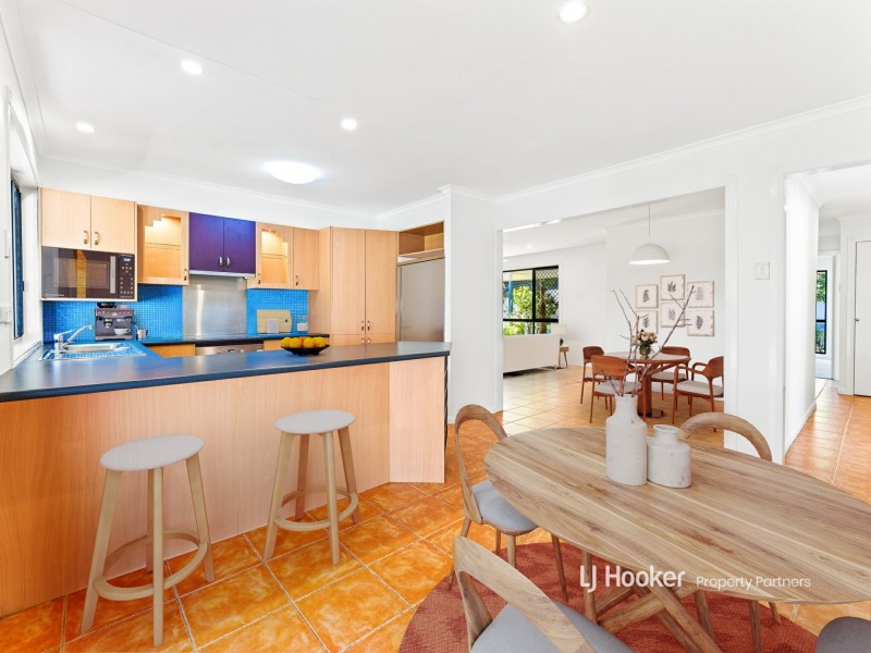 25 Devonlea Street, Eight Mile Plains QLD 4113